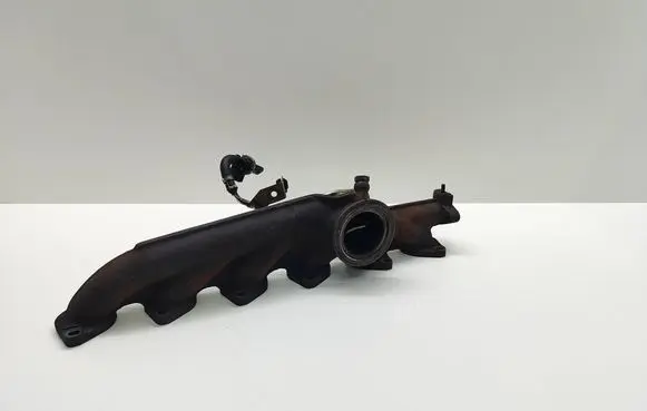 BMW 5 F10 F11 Exhaust manifold 8519607 851960703