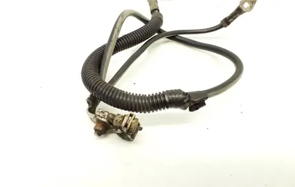 Toyota Avensis T250 Positive cable (battery)
