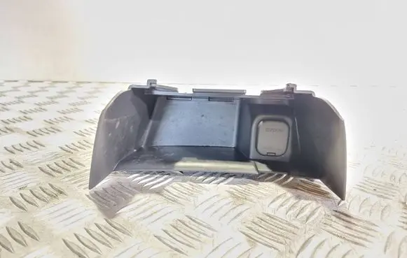 Mazda 6 12 V Socket (front) GHP964361