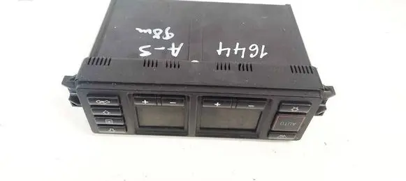 Audi A3 S3 8L Climate control unit 8L0820043D