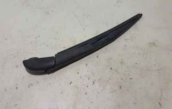 Dodge Durango Rear wiper blade arm 68079870AA