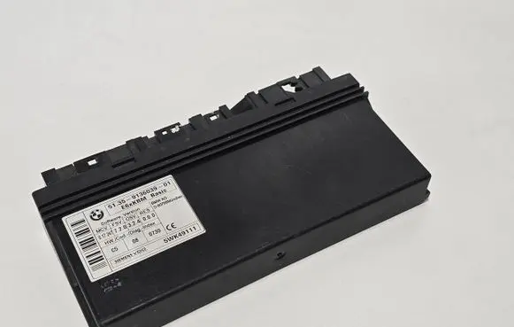 BMW 5 E60 E61 Comfort/convenience module 9136039 5WK49111