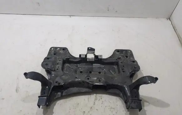 Volvo C40 Front subframe 32395141