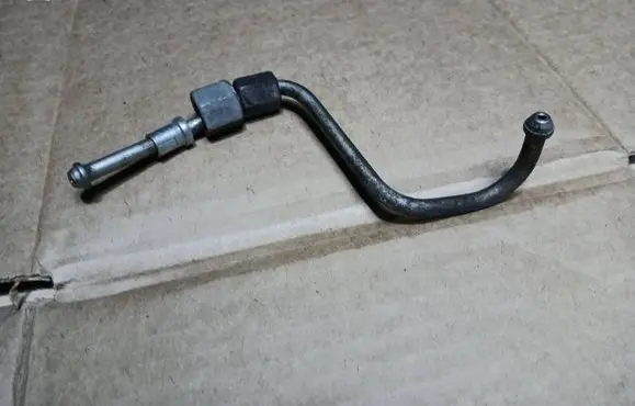 Citroen Nemo Fuel injector supply line/pipe 