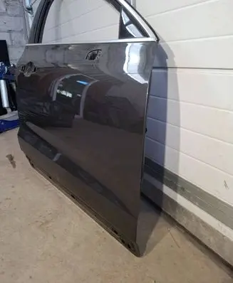 Volvo XC60 Front door