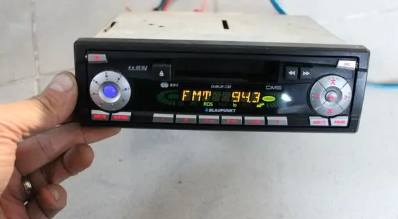 Volkswagen Sharan Radio/CD/DVD/GPS head unit C32