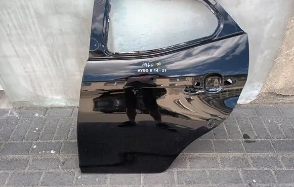 Toyota Aygo AB40 Rear door