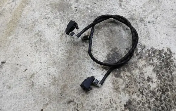 Skoda Octavia Mk3 (5E) Windshield washer spray nozzle 1z0955985
