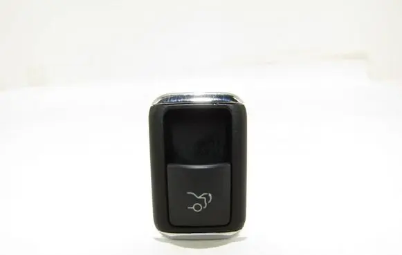 Mercedes-Benz E W212 Tailgate opening switch a2128204410