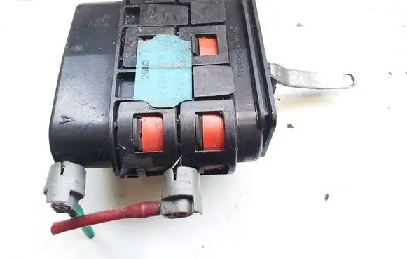 Mercedes-Benz CLK A208 C208 Central locking vacuum pump 