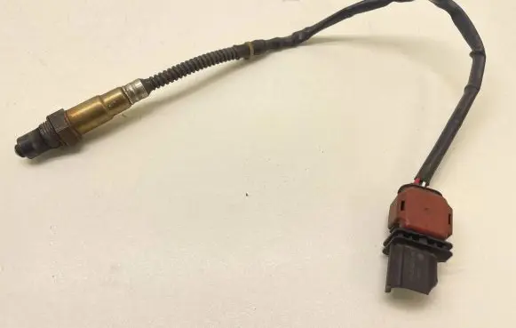 Audi A6 S6 C6 4F Lambda probe sensor 059906262 0281004054