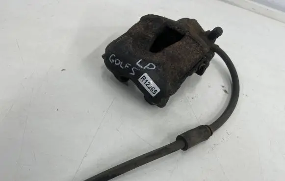 Skoda Octavia Mk2 (1Z) Front brake caliper