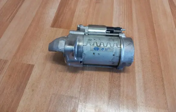 Mercedes-Benz C W204 Starter motor 220670 ERA220670 A6519060026