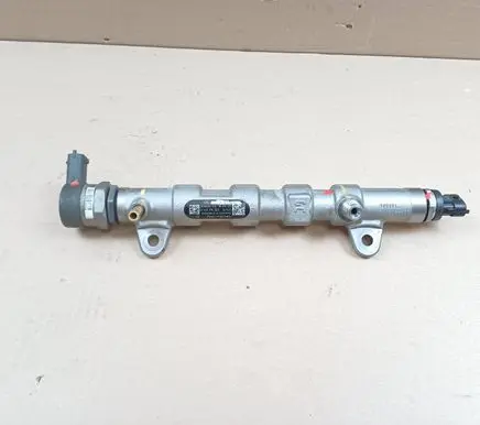 Jeep Wrangler Fuel main line pipe 55260843 0445214333 0281006198