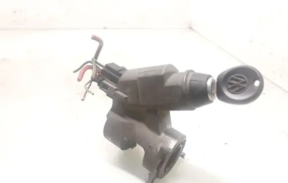 Volkswagen Golf III Ignition lock 357905851D
