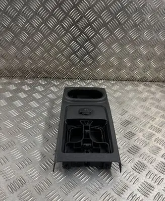 Volkswagen Tiguan Trim molding 5N0863289D