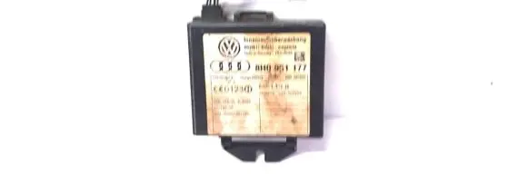 Audi A4 S4 B6 8E 8H Alarm control unit/module 8H0951177