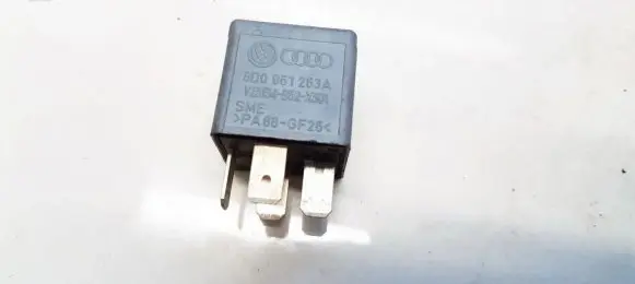 Audi A4 S4 B5 8D Other relay 8D0951253A
