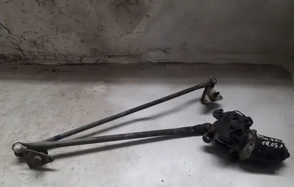 Mitsubishi Galant Front wiper linkage and motor