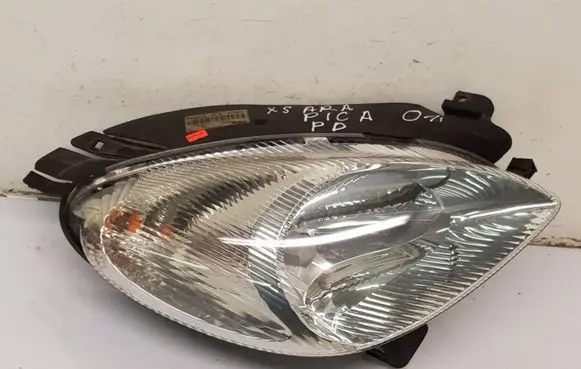 Citroen Xsara Picasso Headlight/headlamp 9631494980 89300200