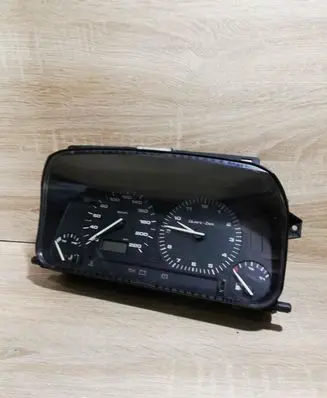 Volkswagen Golf III Speedometer (instrument cluster) 5411004600