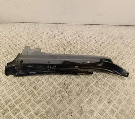 Audi Q7 4L Fender mounting bracket 4L0805716