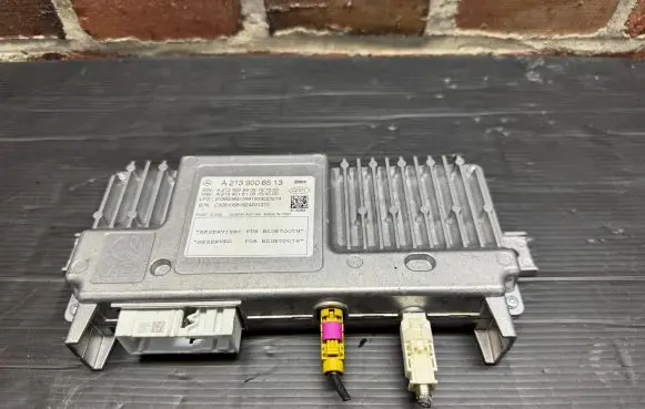 Mercedes-Benz E W213 Camera control unit module A2139006513 A2139018105 A2139025408