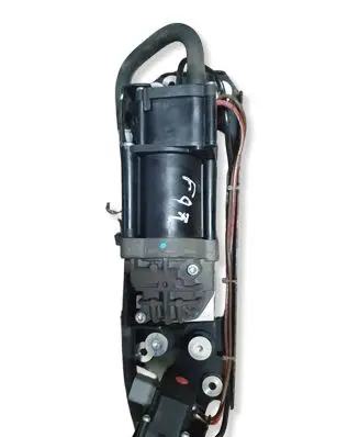 BMW 5 GT F07 Air suspension compressor/pump 6875176
