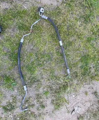 Power steering hose/pipe/line