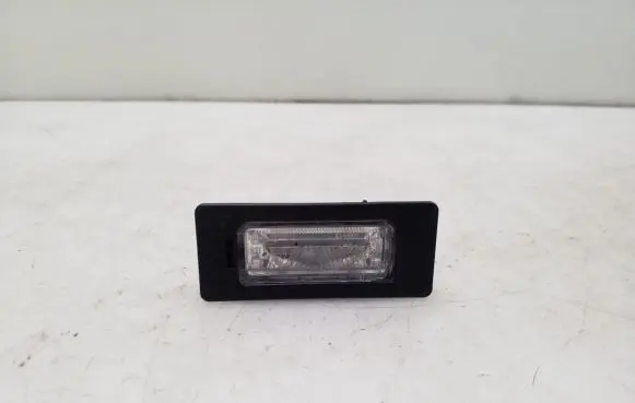 Porsche Panamera (970) Number plate light 7PP943021