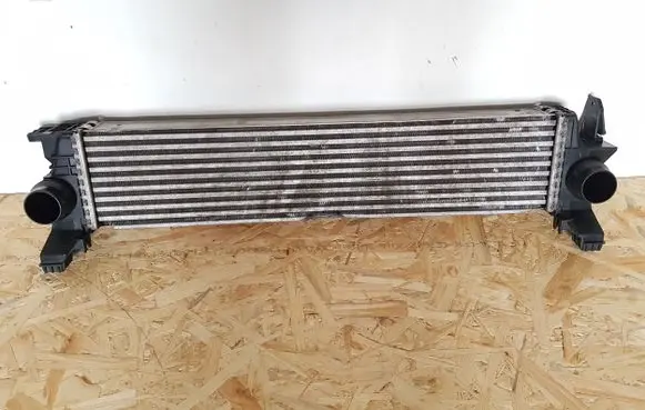 Mercedes-Benz V Class W447 Intercooler radiator A4475010501