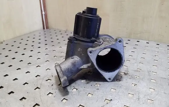 Audi A3 S3 8P EGR valve 03G129637A 03G131501D