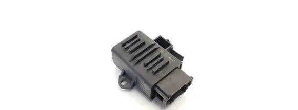 Volkswagen PASSAT B6 Seat heating relay 1K0959772