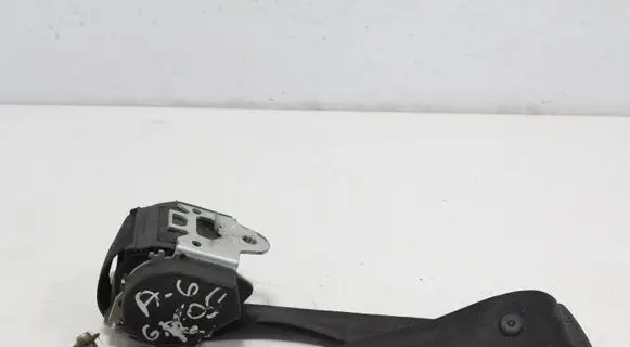 Audi A6 S6 C6 4F Rear seatbelt 605827100 4F0857805E E1040541
