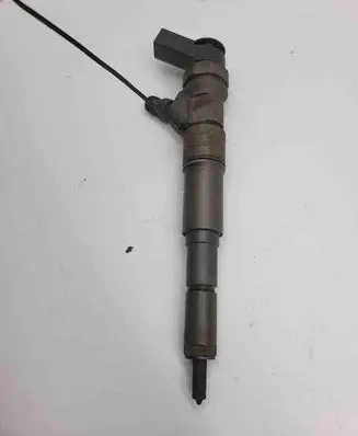 BMW 5 E60 E61 Fuel injector 0445110209 288488919