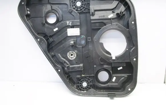 Hyundai Tucson TL Front door electric window regulator 