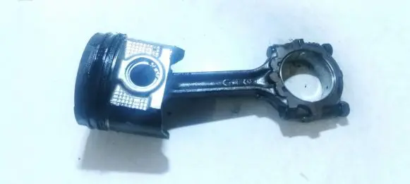Nissan Almera N16 Piston with connecting rod 5ms