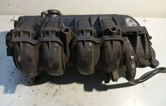 Audi A2 Intake manifold 036129711BH