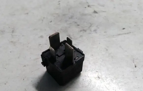 Mercedes-Benz ML W163 Other relay A0025421519