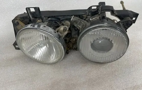 BMW 5 E34 Headlight/headlamp 13174100