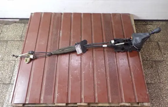 Renault Scenic III - Grand scenic III Gear shift cable linkage 