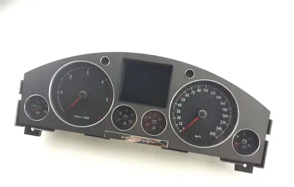 Volkswagen Phaeton Speedometer (instrument cluster) 3D0920885K 0263661004