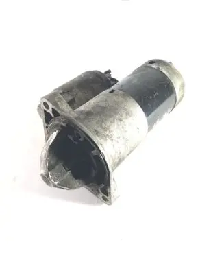 Opel Zafira C Starter motor 55585238 M001T30173