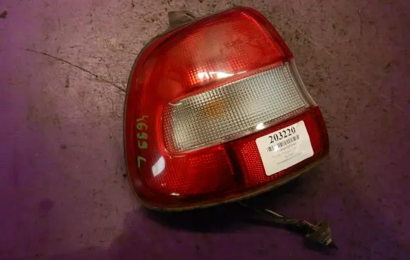 Suzuki Baleno EG Rear/tail lights 0432140