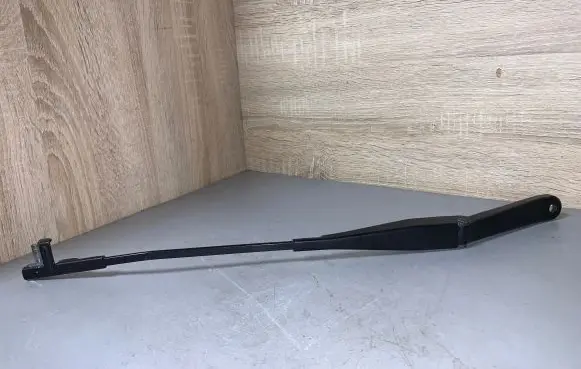 Ford Focus Front wiper blade arm 4M5117526AB
