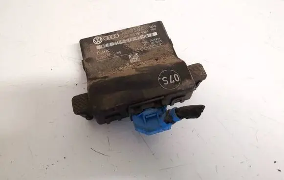Skoda Praktik (5J8) Door control unit/module 3c0907530c 3c0907951a
