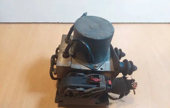 Audi Q5 SQ5 ABS Pump 8R0907379C 0265950984