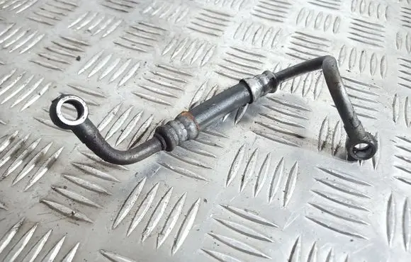 BMW 1 E81 E87 Turbo turbocharger oiling pipe/hose