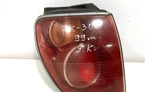 Lexus RX 300 Rear/tail lights 486 7443