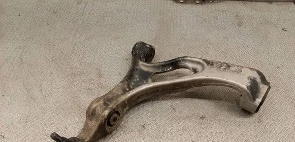 Audi Q7 4L Front lower control arm/wishbone 